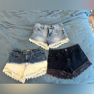 Free People lace shorts lot size 25 GUC